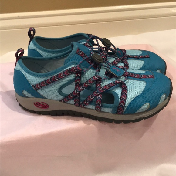 Chaco Other - Chaco Closed Toe Sandal/Water shoe